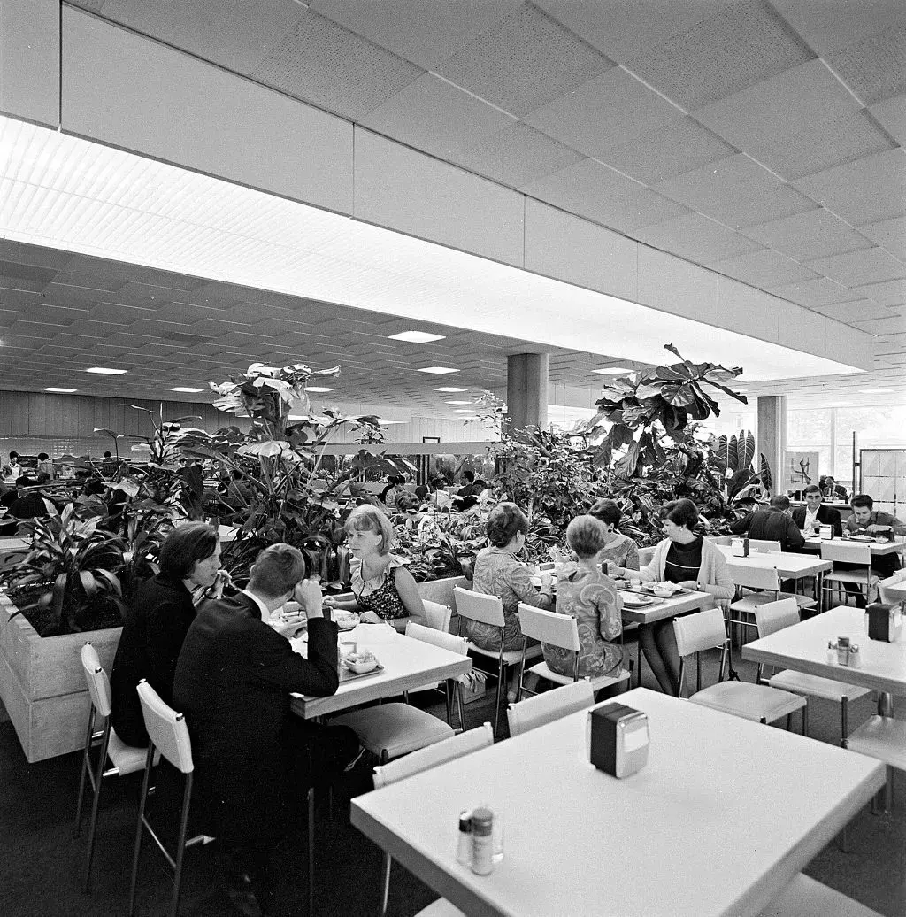 Blick ins Personalrestaurant am 19. Juni 1967