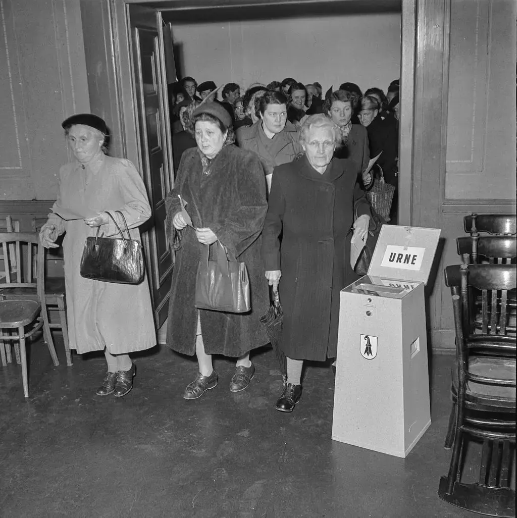 Teilnehmerinnen der Frauenbefragung am 21. Februar 1954