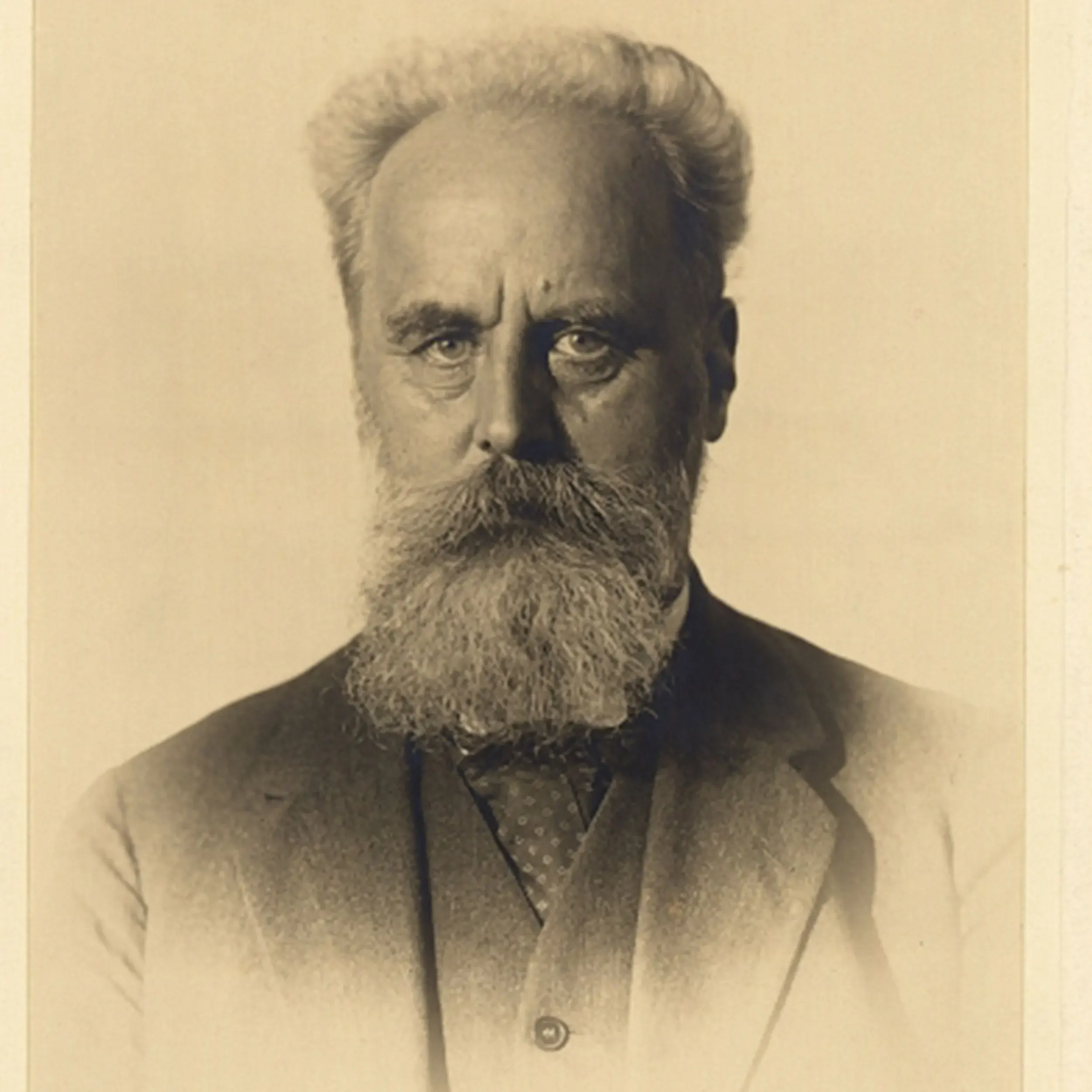 Porträt Ernst Laur